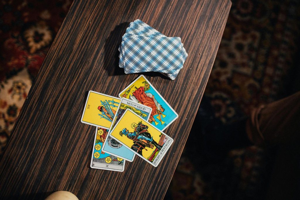 Ten Interesting Facts About Tarot Cards